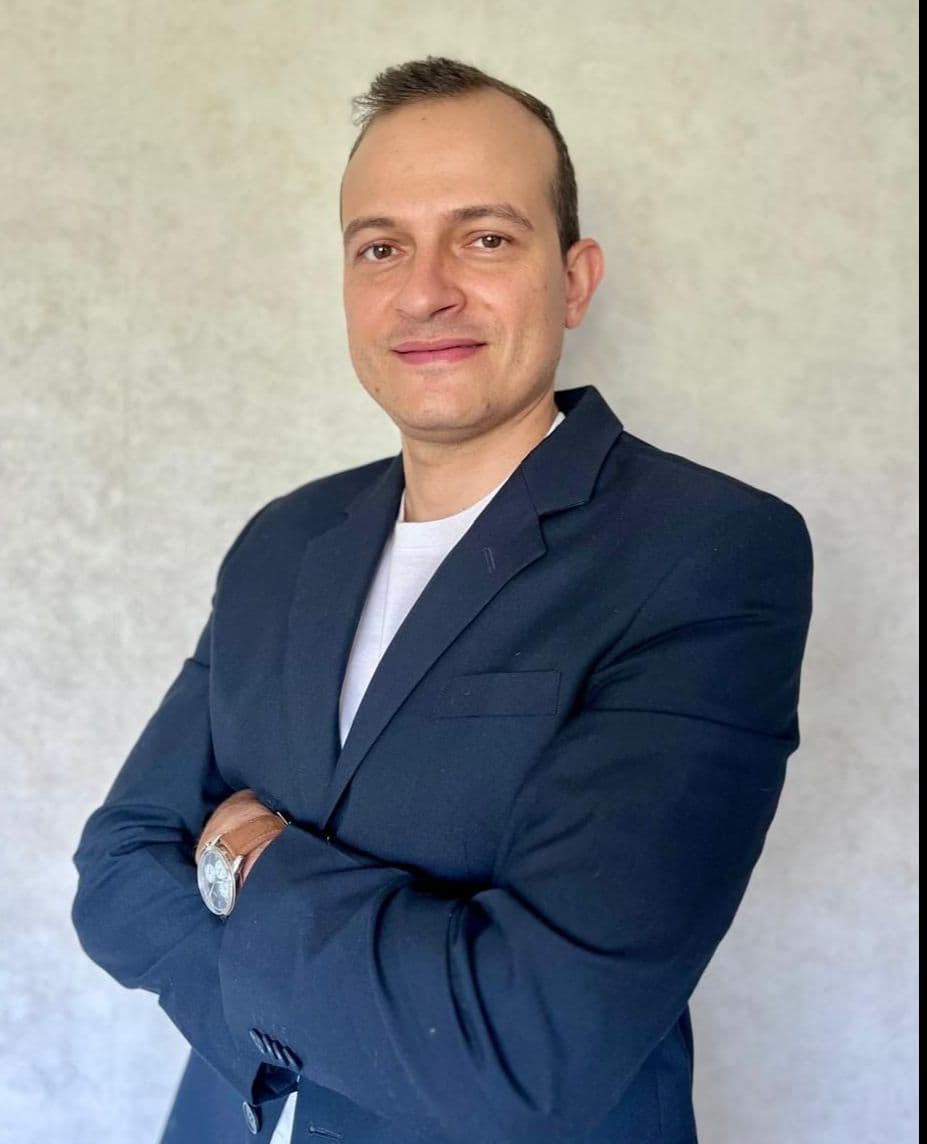 Carlos A. Echeverry-Gonzalez